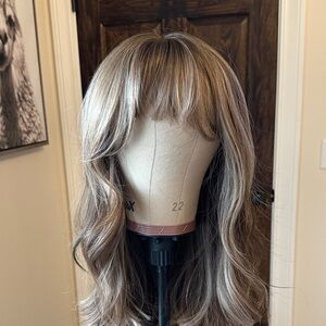 Hard front brown wig w bangs